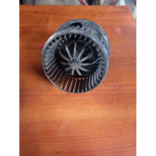 Моторчик отопителя (печки) Mercedes Actros/Axor (однолопастной) (045)-3