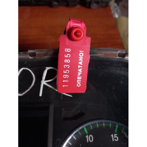 Панель приборов Mercedes Axor (858)-2