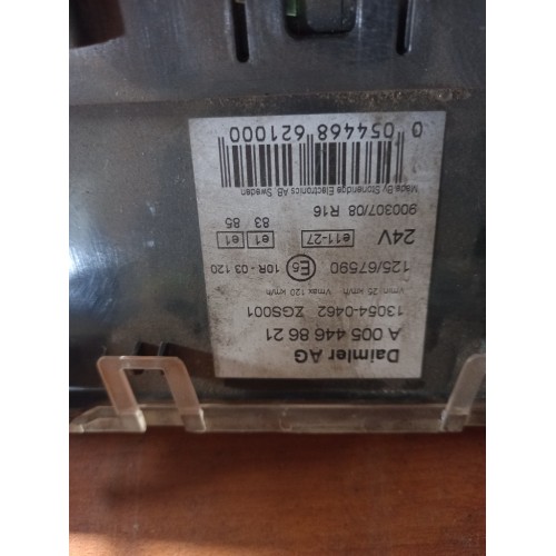 Панель приборов Mercedes Axor (857)-2