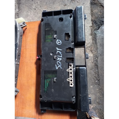 Панель приборов Mercedes Actros (859)-2