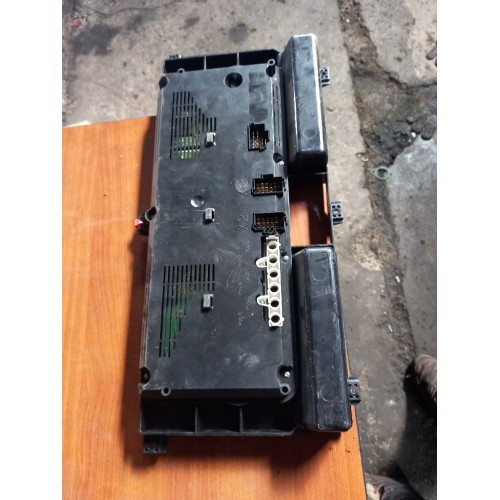 Панель приборов Mercedes Actros (860)-3