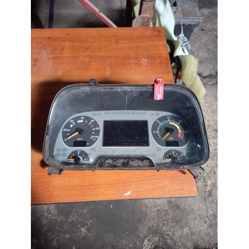 Панель приборов Mercedes Actros (840)