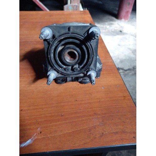 Кран главный тормозной Mercedes Actros Axor (786)-2