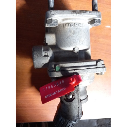 Кран главный тормозной Mercedes Actros Axor (848)-1