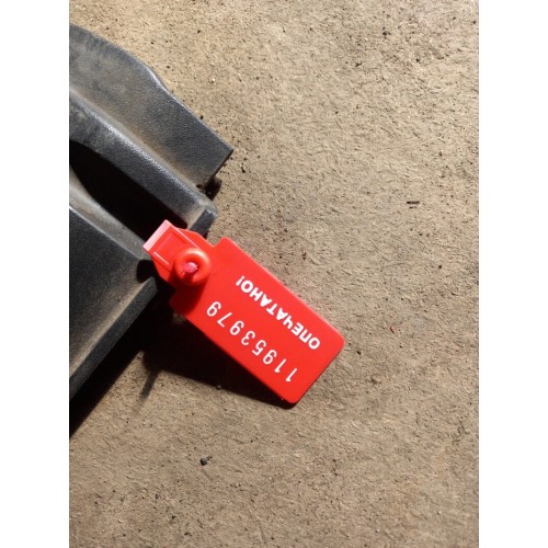 Накладка на торпедо (верхняя часть)(воздуховод лобового стекла) DAF 95/105 RH (979)-1