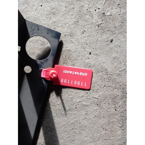 Накладка на торпедо (централ.часть под воздуховоды) DAF 105 (198)-2