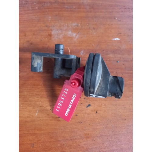 Датчик воздушного фильтра Mercedes Actros Axor (735)-1