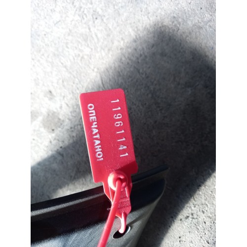 Накладка на торпедо (централ.часть под магнитолу) DAF CF (141)-1