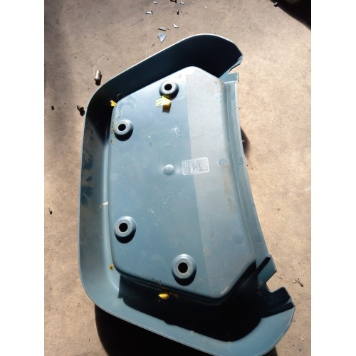 Часть торпедо DAF 95 (централ.полка) под прикуриватель (974)-3