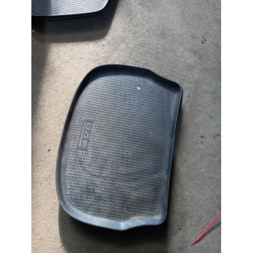 Коврик на торпедо DAF 105/95 нижний (976)*-4