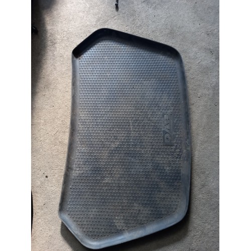 Коврик на торпедо DAF 95 нижний (977)*-2