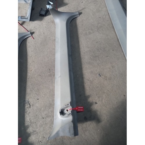 Накладка на стойку лобового стекла DAF 105 внутренняя RH (102)