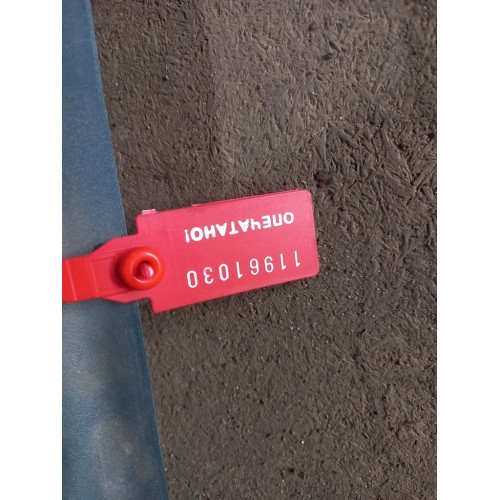 Накладка на стойку лобового стекла DAF 95 Е3 внутренняя RH (030)-2