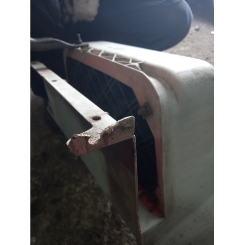 Подножка кабины Renault Premium 460 007695 RH деф.(118)-3