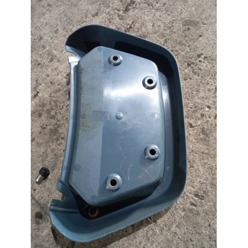 Часть торпедо DAF 95 583587 (централ. полка) под прикуриватель (054)-2