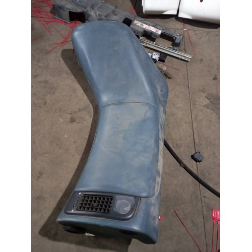 Часть торпедо DAF 95 с крышкой RH (703)