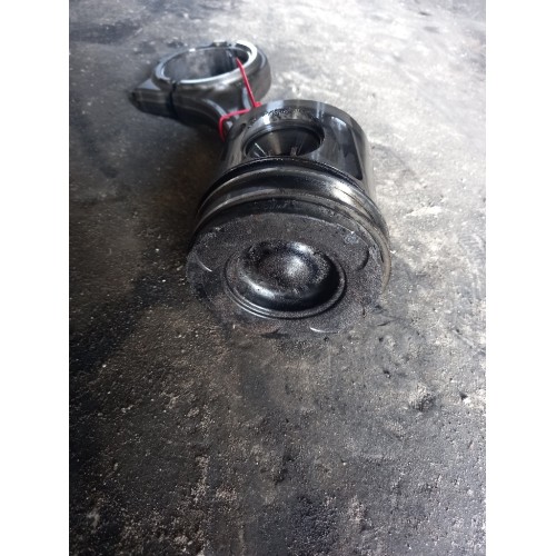 Шатун MAN TGX D2066 012040 в сборе с поршнем (328)-2