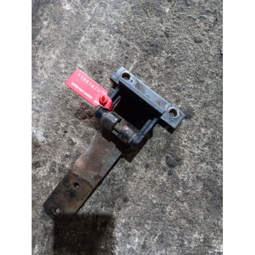 Петля капота DAF 95 583587 (673)
