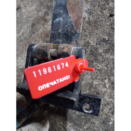 Петля капота DAF 95 583587 (674)-2