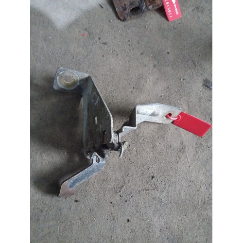 Замок капота DAF CF 85 (518)-1