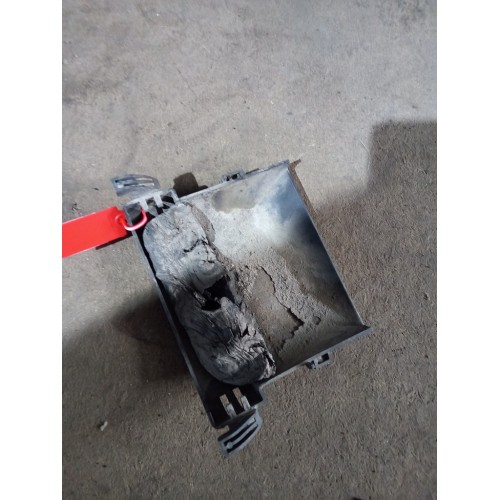 Крышка электроразъемов кабины DAF CF 85 нижняя часть (544)-1