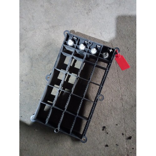 Крышка электроразъемов кабины DAF 95/105 (510)-2