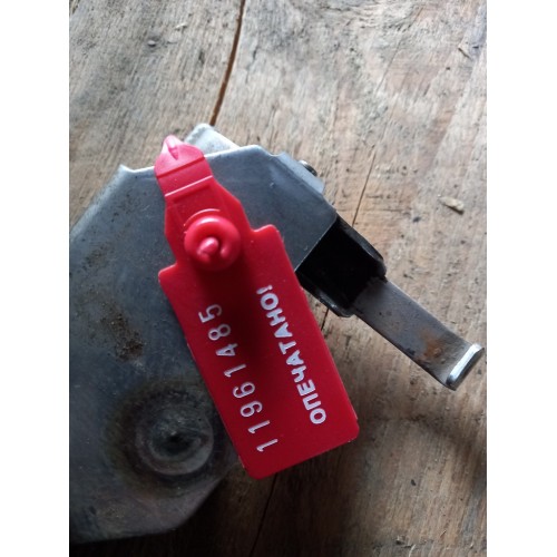 Ответная часть инструментального ящика MAN RH (485)-1