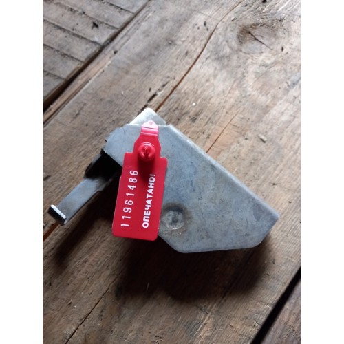 Ответная часть инструментального ящика MAN LH (486)