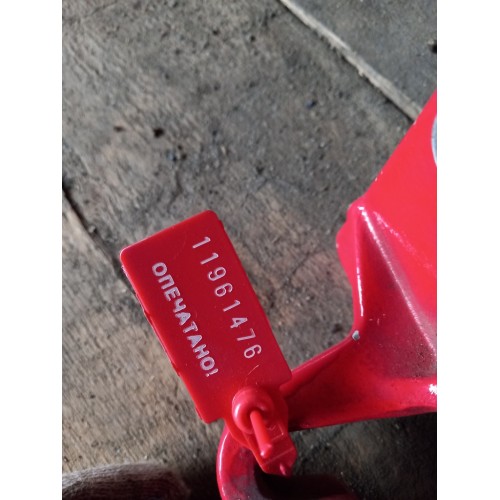 Петля двери MAN низ RH (476)-1