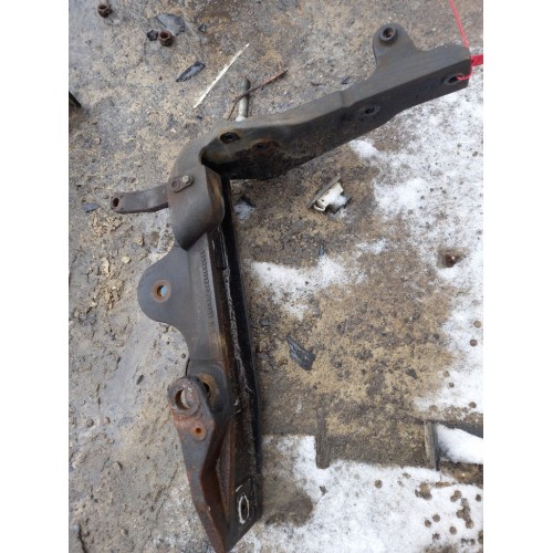 Кронштейн кабины Mercedes Axor 792088 LH (446)