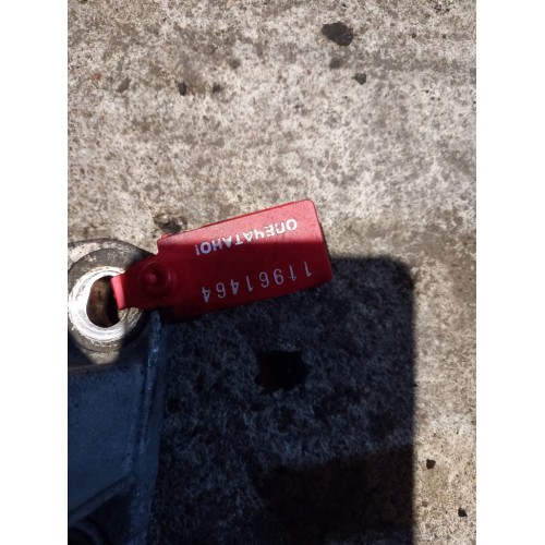 Кронштейн радиатора Scania G400 269358 (464)-2