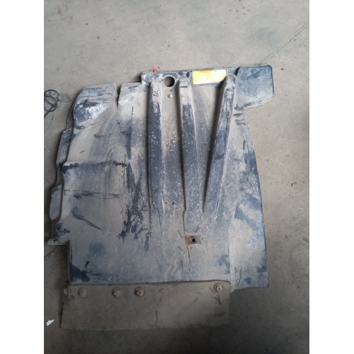 Подкрылок основной подножки DAF CF передний RH (829) 