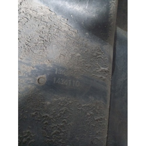 Подкрылок основной подножки DAF CF передний LH (775) -4