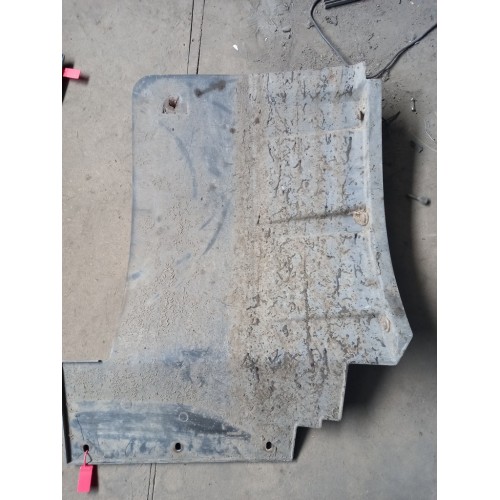 Подкрылок основной подножки DAF 95/105 передний LH (824) -1