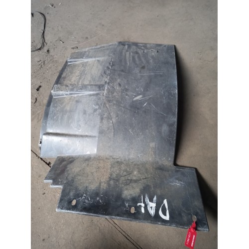 Подкрылок основной подножки DAF 95/105 передний LH (821) 