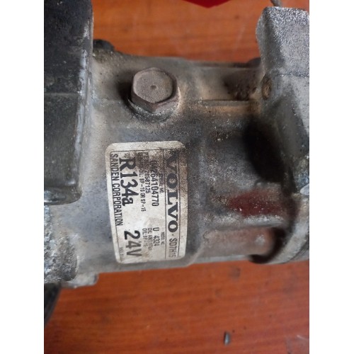 Компрессор кондиционера Volvo D13A (947)-1