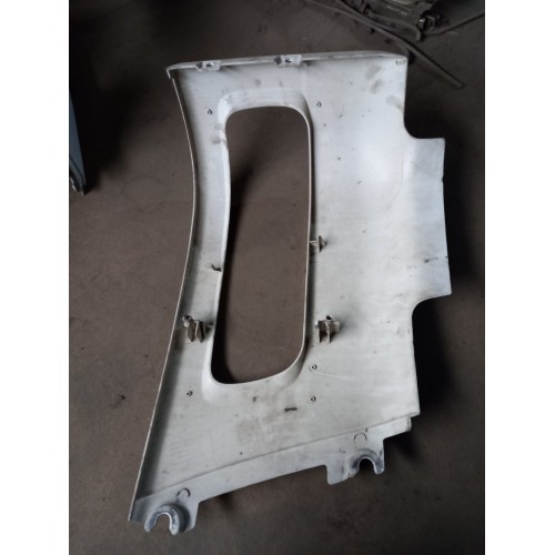 Накладка на фару DAF 85 CF LH (172)-3