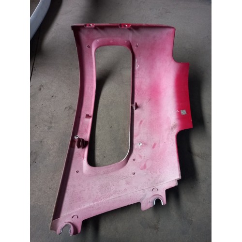 Накладка на фару DAF 85 CF деф. LH (169)-4