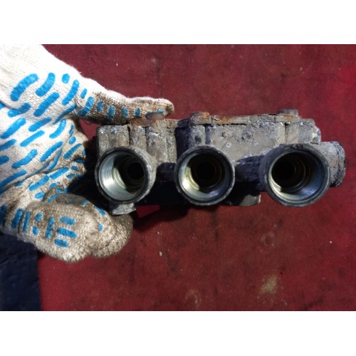 Кран ECAS Volvo FH 12  437853 (911)-1