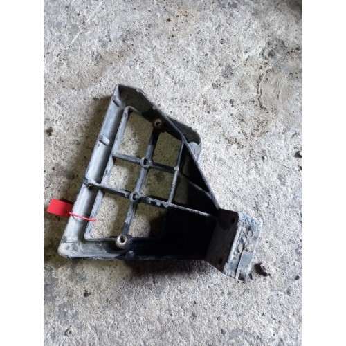 Кронштейн подножки нижней DAF 105 LH (991)-1