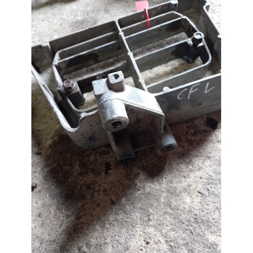 Кронштейн подножки нижней DAF 85 CF LH (923)-2