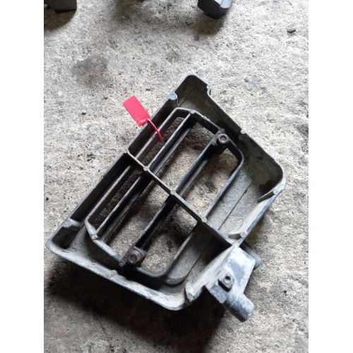 Кронштейн подножки нижней DAF 85 CF LH (923)-3