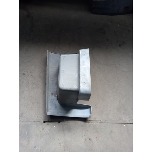 Корпус нижней подножки DAF CF 85 LH деф. (178)-1