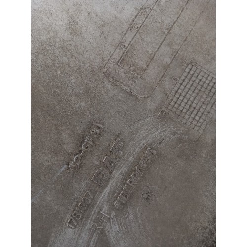 Крышка инструментального ящика DAF CF 85 RH (212)-1