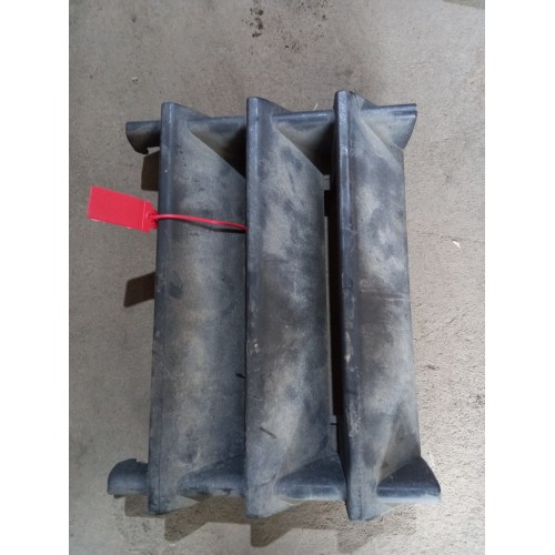 Часть решетки радиатора (откидная) DAF 95 (914)