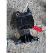 Петля фары Volvo FH 12 437853 LH (977)