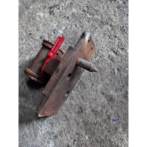 Кронштейн кабины Renault Premium 460 012088 (069)-3