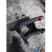 Кронштейн передней рессоры Volvo FH 131881 передний RH (820)