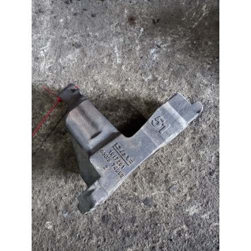 Кронштейн двигателя DAF 106 RH (369)