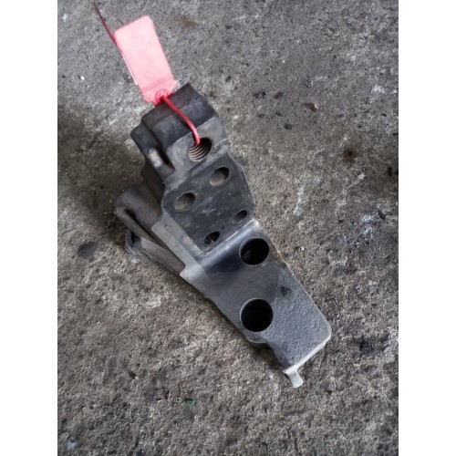 Кронштейн двигателя DAF 106 RH (369)-3